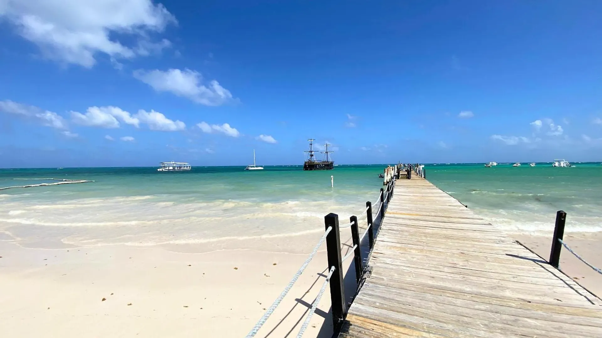 ***** Hotel Caraibico Suites Rooftop Pool & Beach Club Punta Cana Dominican Republic